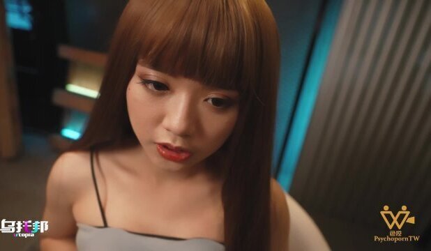 College girl's first BDSM experience Psychoporn