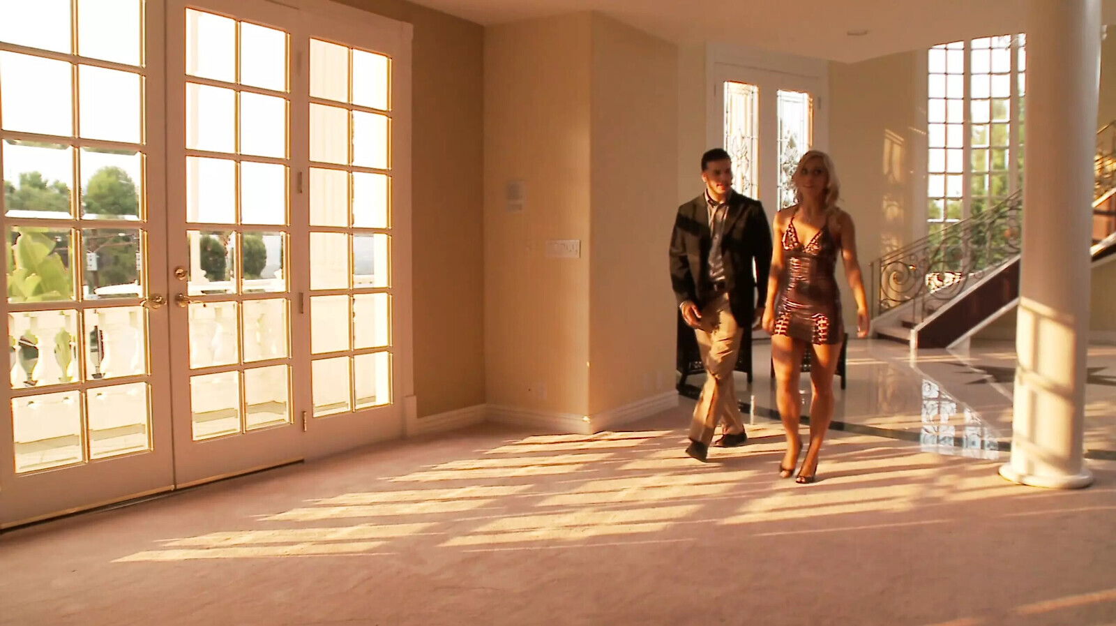 Nikki Thorne Beautiful Blonde Model Gets Assfucked