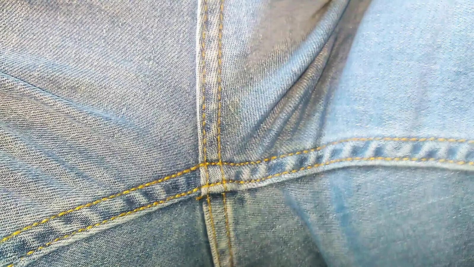 Black Graefin I want to feel your hard penis inside me!