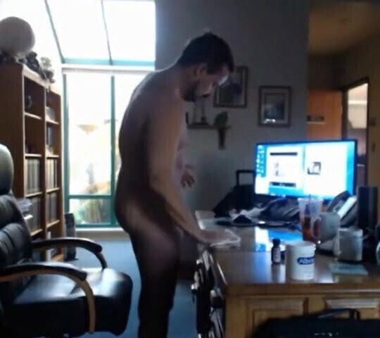 wanking watching porn