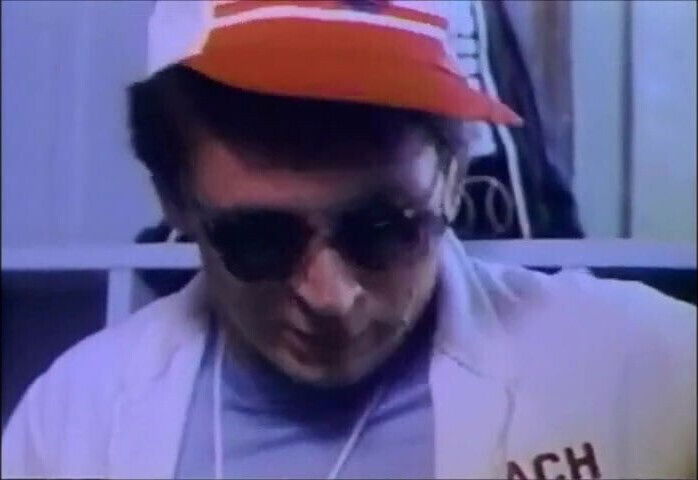 Classic Scenes Laurie Smith blows coach twice