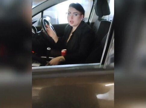 Blowjob in the carpark, I've found this new girl