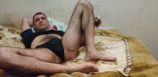 just wanted down watch some show