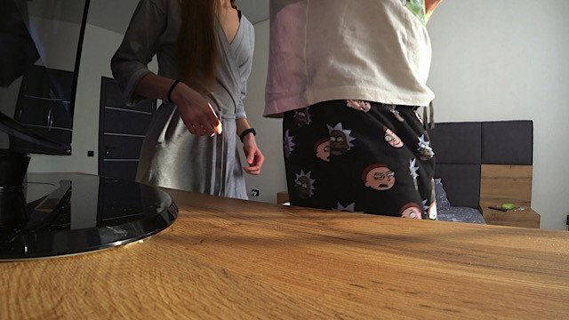 Настоящий Обман.Жена И Сосед Развлекаются У Меня Дома Пока Я На Работе.Анальный Секс