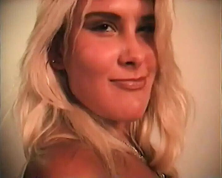 Marcela taste cock, blonde loves masturbation greedily licks head