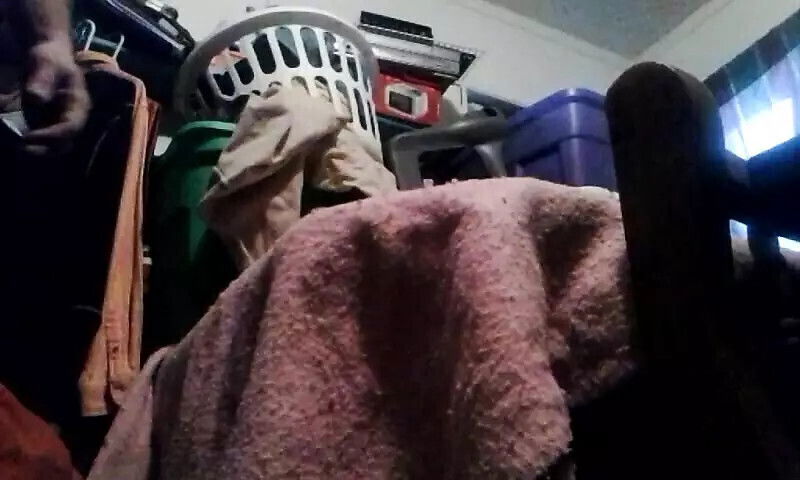 Banging oshelly table