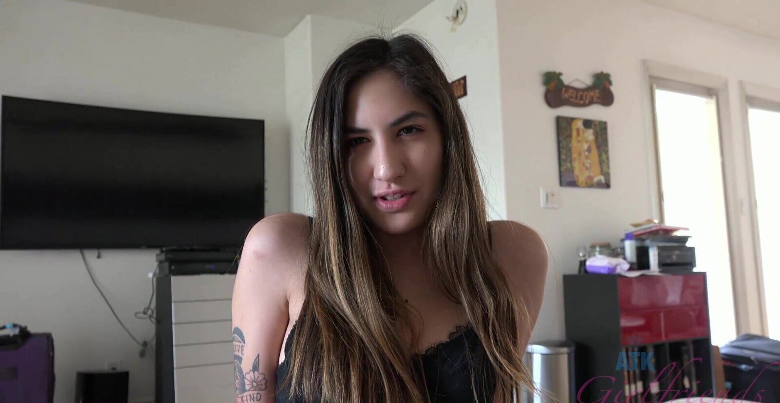 Veronica Vella moans while getting fucked boyfriend