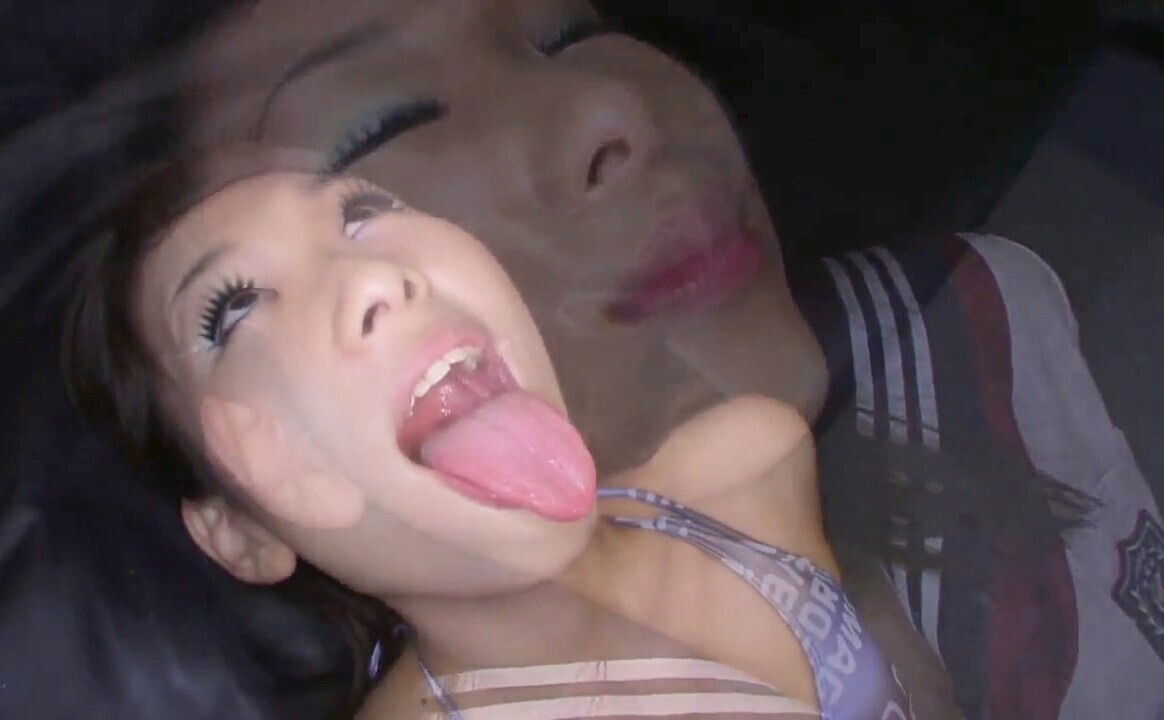 Yumi Okawa swallows explosive loads like true Asian guzzler