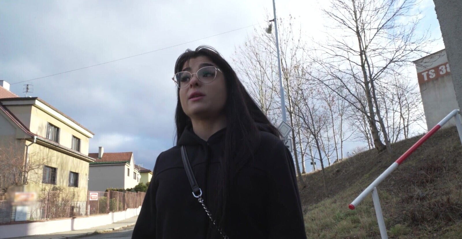 video Nadja Lapiedra with getting slammed