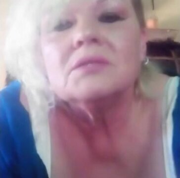 Smoking milf latex glove