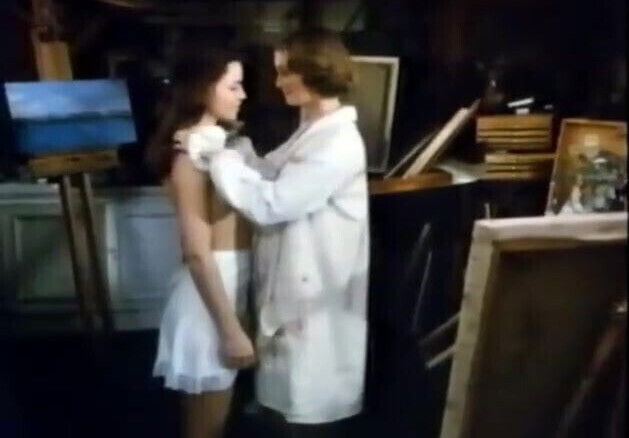 Emily models for a beautiful painter - 1976