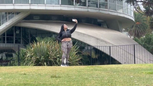 La CONOCIO en la CALLE y FOLLARON en el BOSQUE