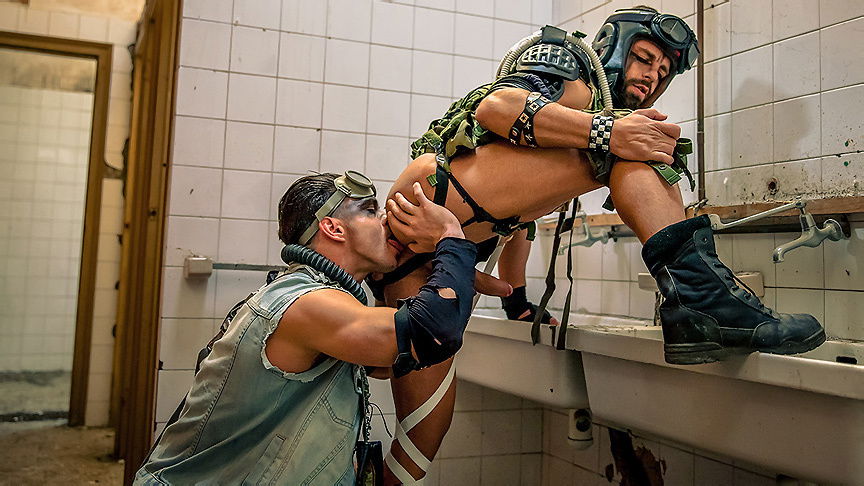 Hector De Silva & Paddy O'Brian in Apocalypse Part 1 - Str8ToGay