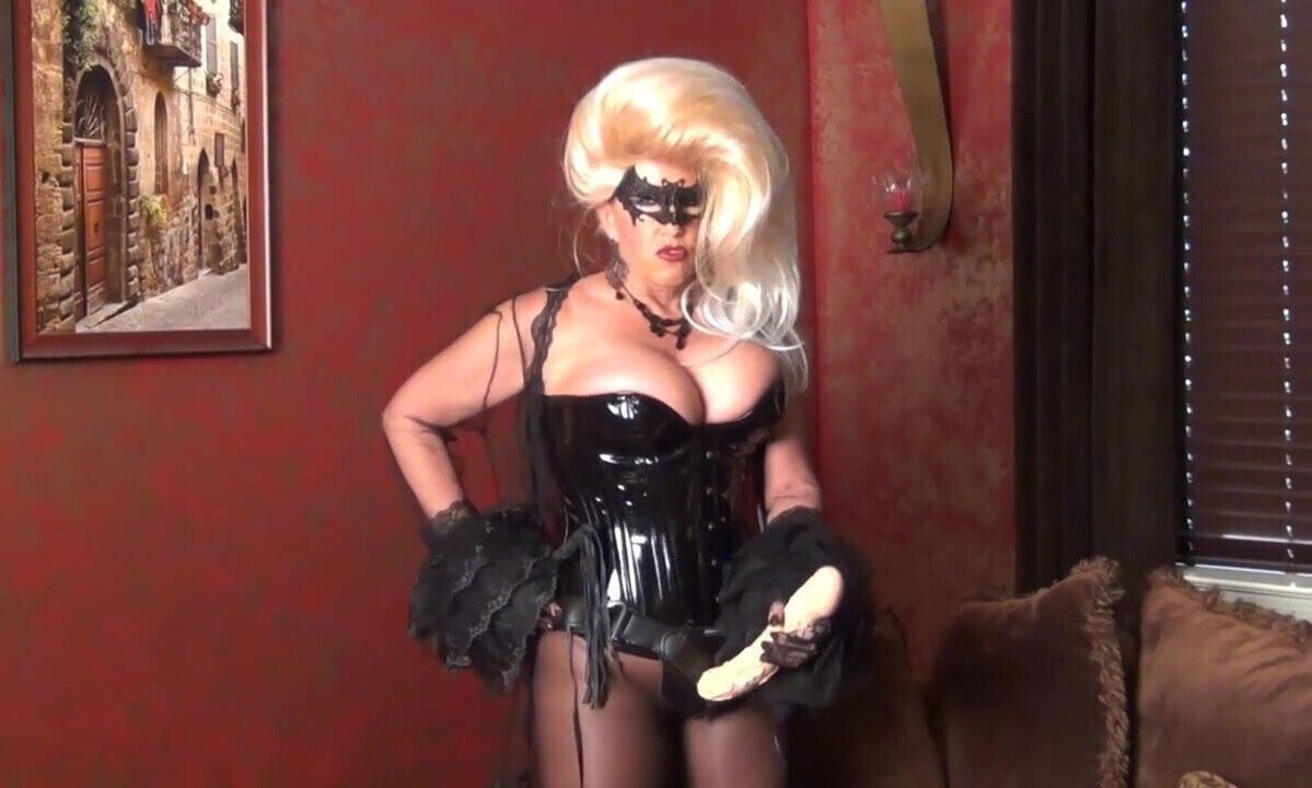  Evil Ms. Claus Has An Early Present For YOU!!