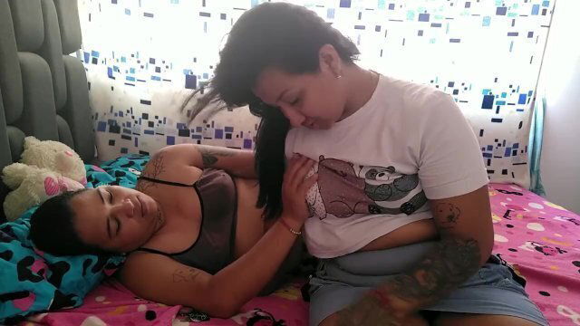 Desiludida homens minha meia-irmã para confortar minha buceta