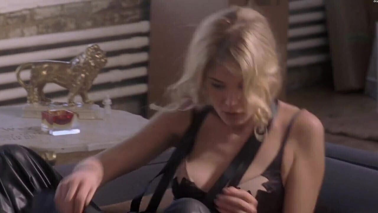 Rosamund Pike Devil Know