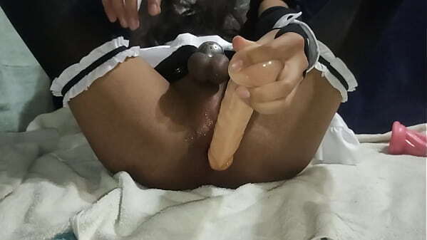 gape dildo mientras gimo