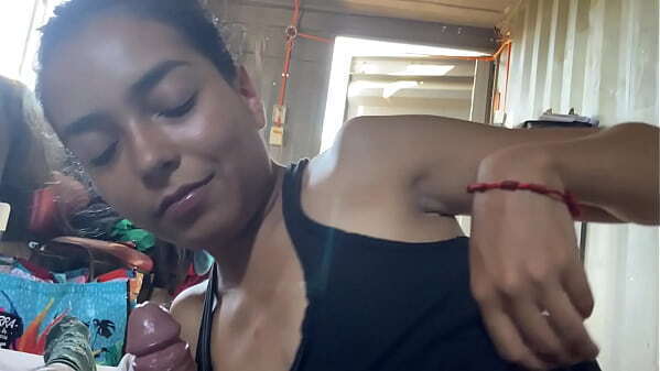 BLOWJOB BEFORE EATING YUMMY