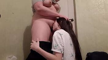 thanked gift with cunnilingus Lesbian Illusion Girls