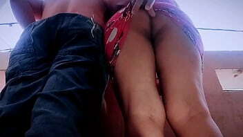 DEBE DINERO DIGO DESCONTEMOS TENGO SEXO BALC&Oacute_N LUEGO COCINA, sobrino, sexo real casero amateur