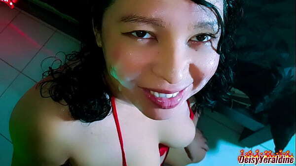 Facial cumshot (Cumface): DeisyYeraldine giving blowjob receiving semen face. Real mature Hotwife very slut accommodating (Yummy mummy)