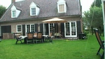 OLd And Young Group R20