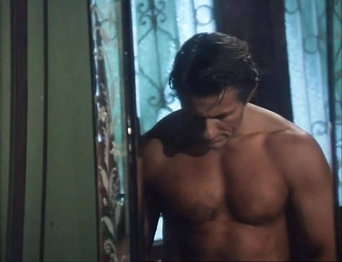 SIGNORE COSCE LARGHE Episode