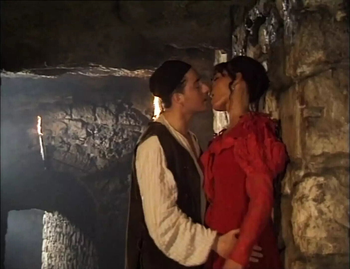 MASCHERA FERRO Episode