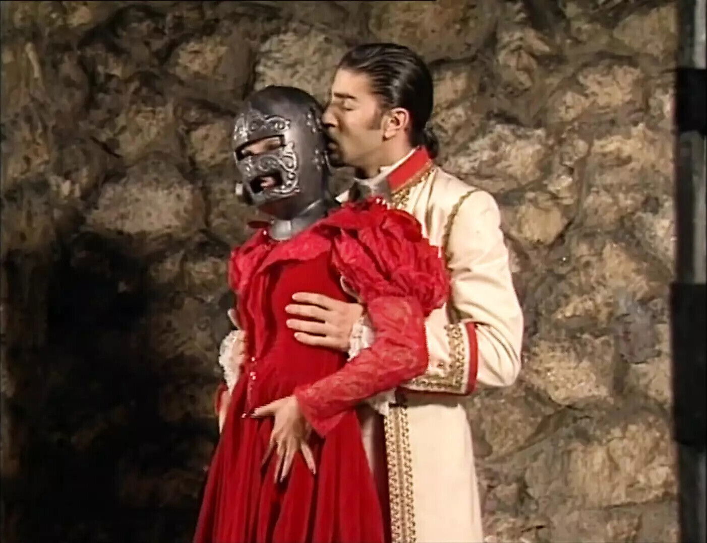 MASCHERA FERRO Episode