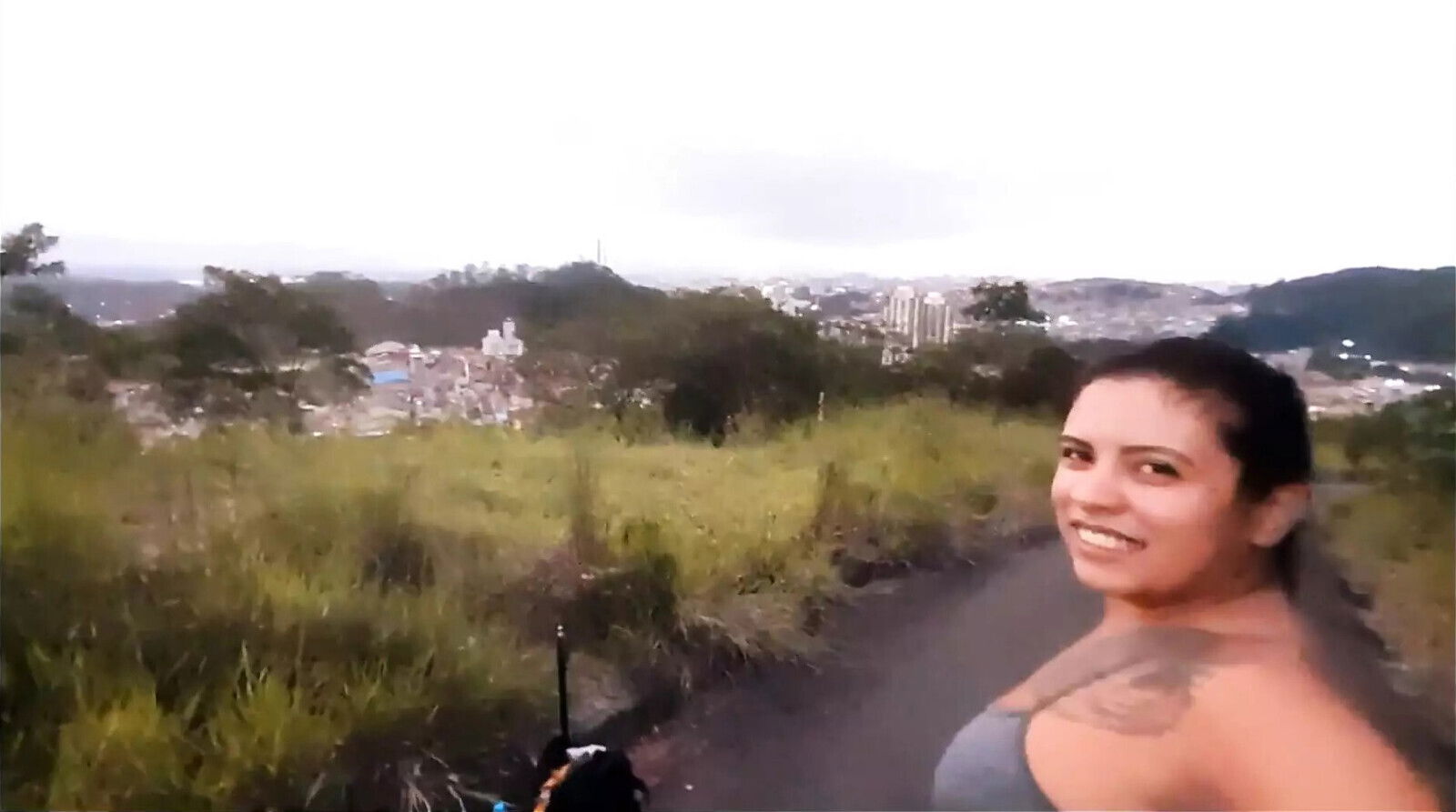 Outdoor sex, supposed just trail!