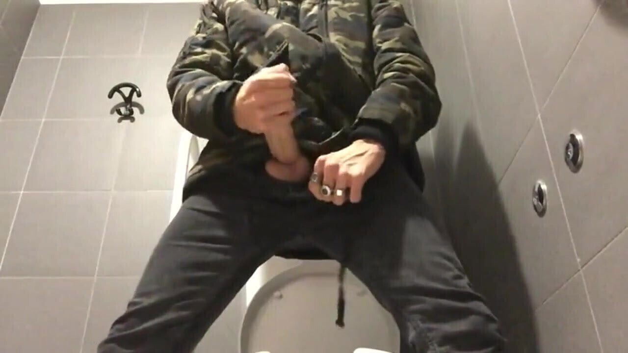 Horny wankers' exhibition