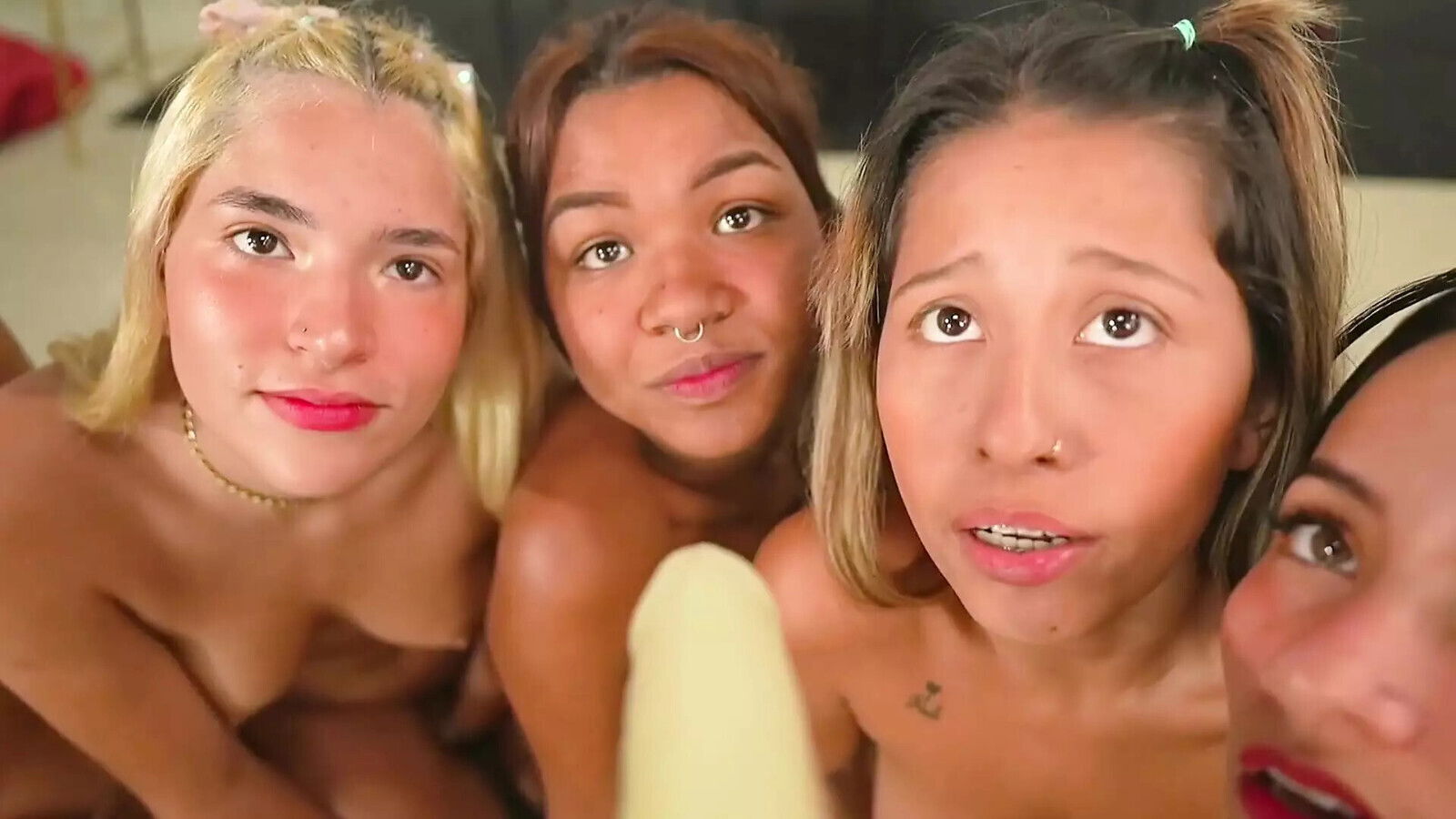 students having classroom GGmansion