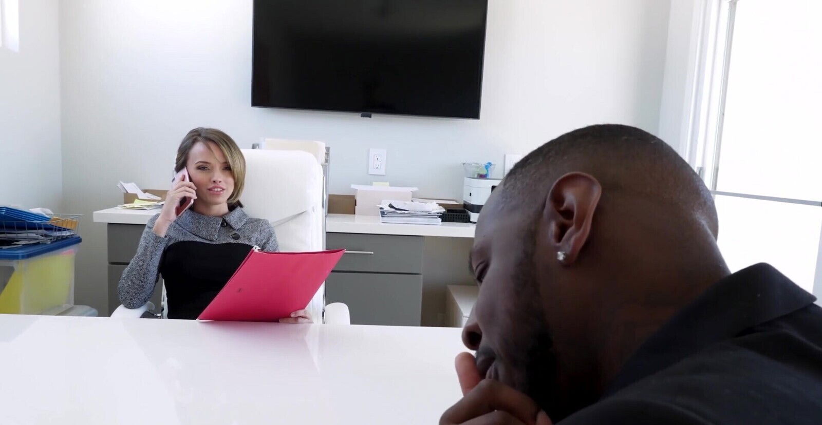 MILF Pristine gets cunt stretched with black dick