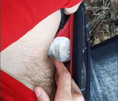 girlfriend peeping passers-by park masturbate Lesbian Illusion Girls