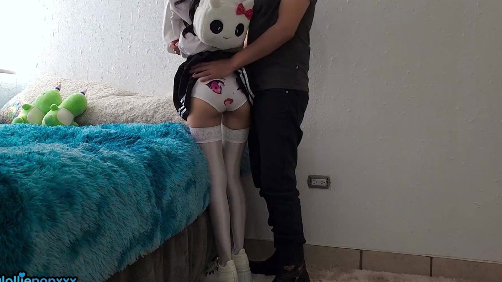 Lolliepopxxx dressed like Japanese schoolgirl, excites