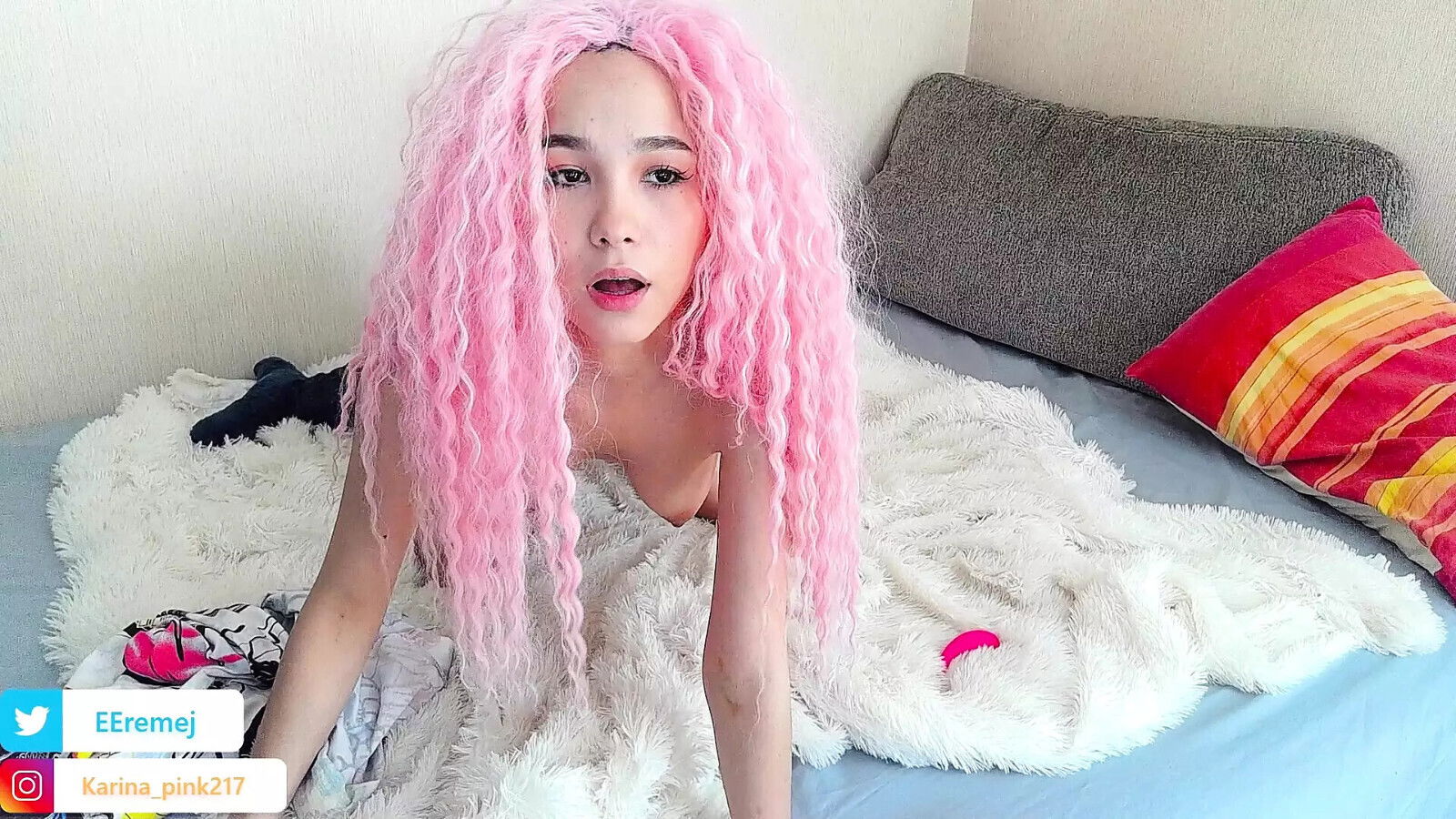 ASIAN GIRL PRETENDS YOU'RE STANDING BEHIND FUCKING