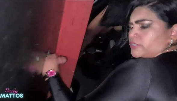 casa swing tanto tes&atilde_o fodi GloryHole v&aacute_rios desconhecido acabei ficando cheia porra buceta