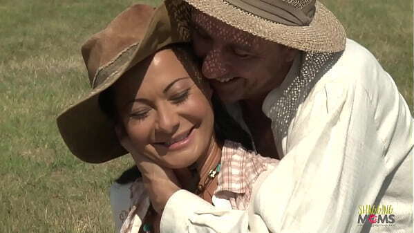 Steve Holmes fucks Sandra Romain with