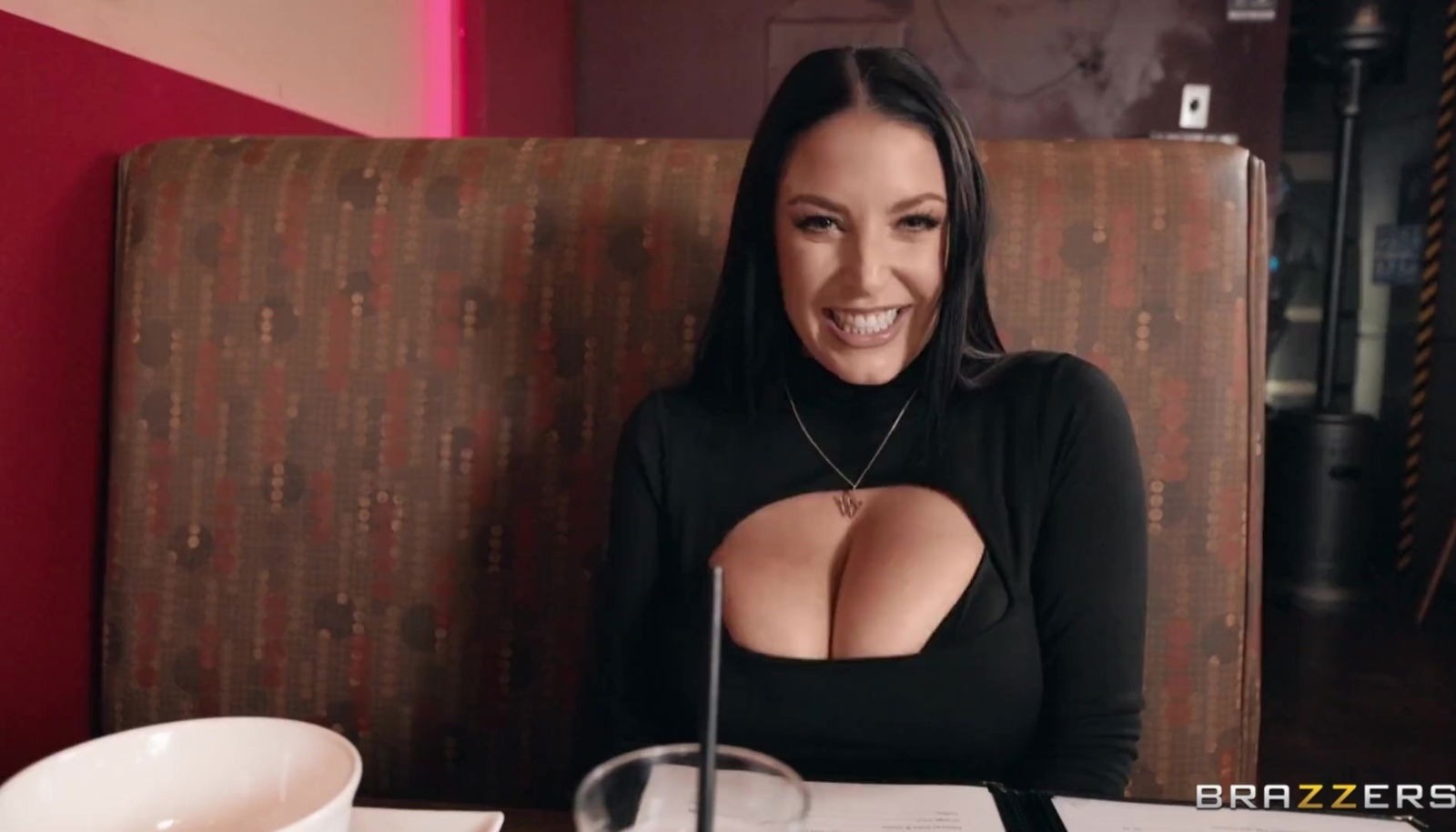 Angela White wants public dick riding