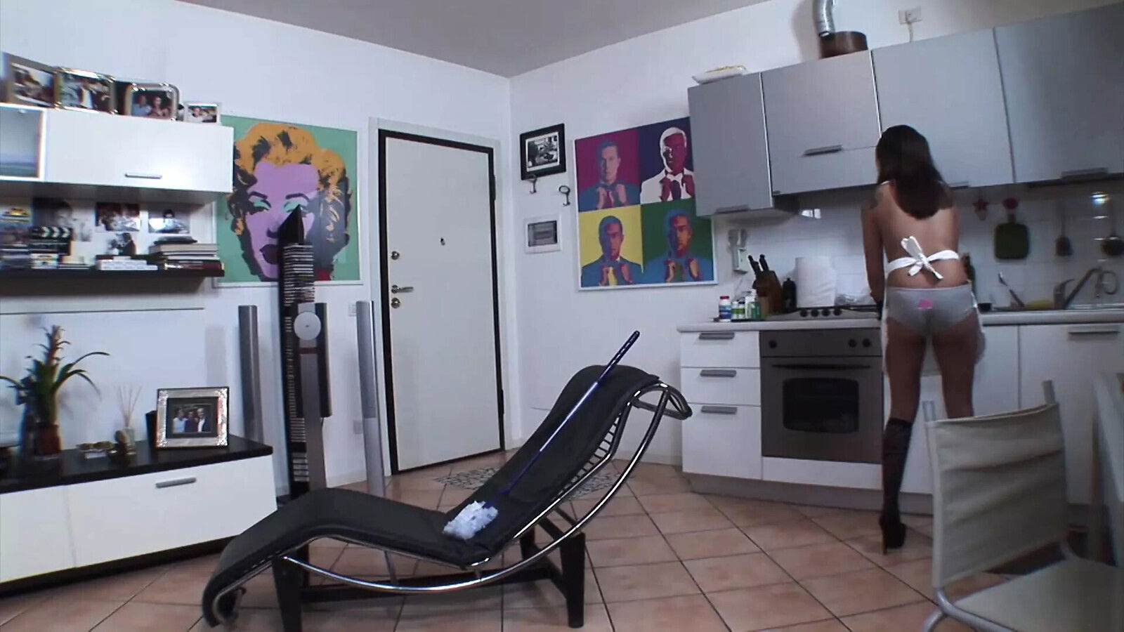 dick Shemale fucks this sexy asiatic girl