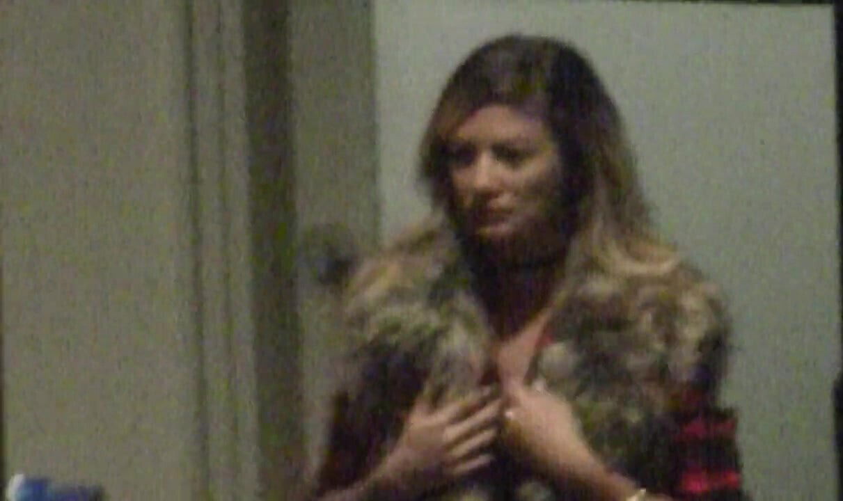 Hot girl dancing in the window for me