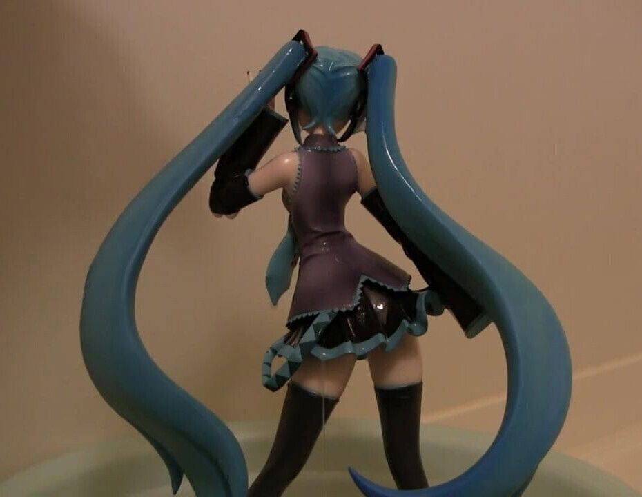 PM Miku Thawy Semen Bukkake