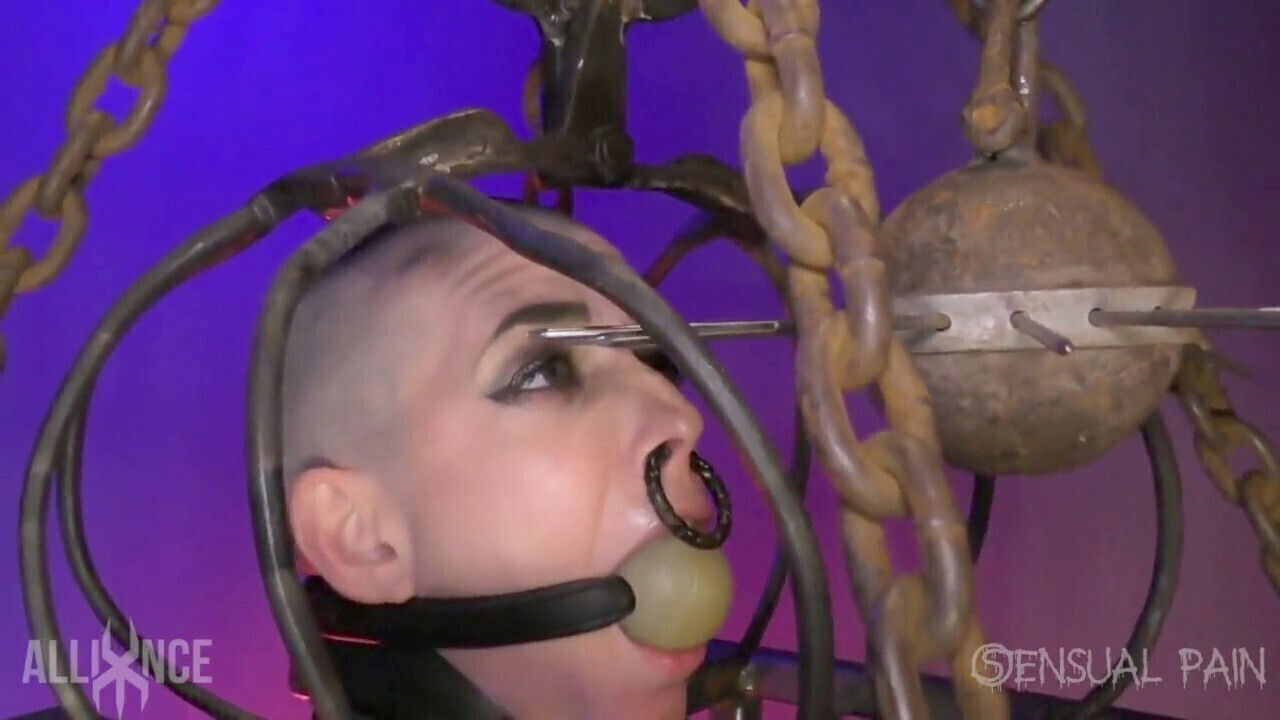 Bald submissive locked cage with massive ball