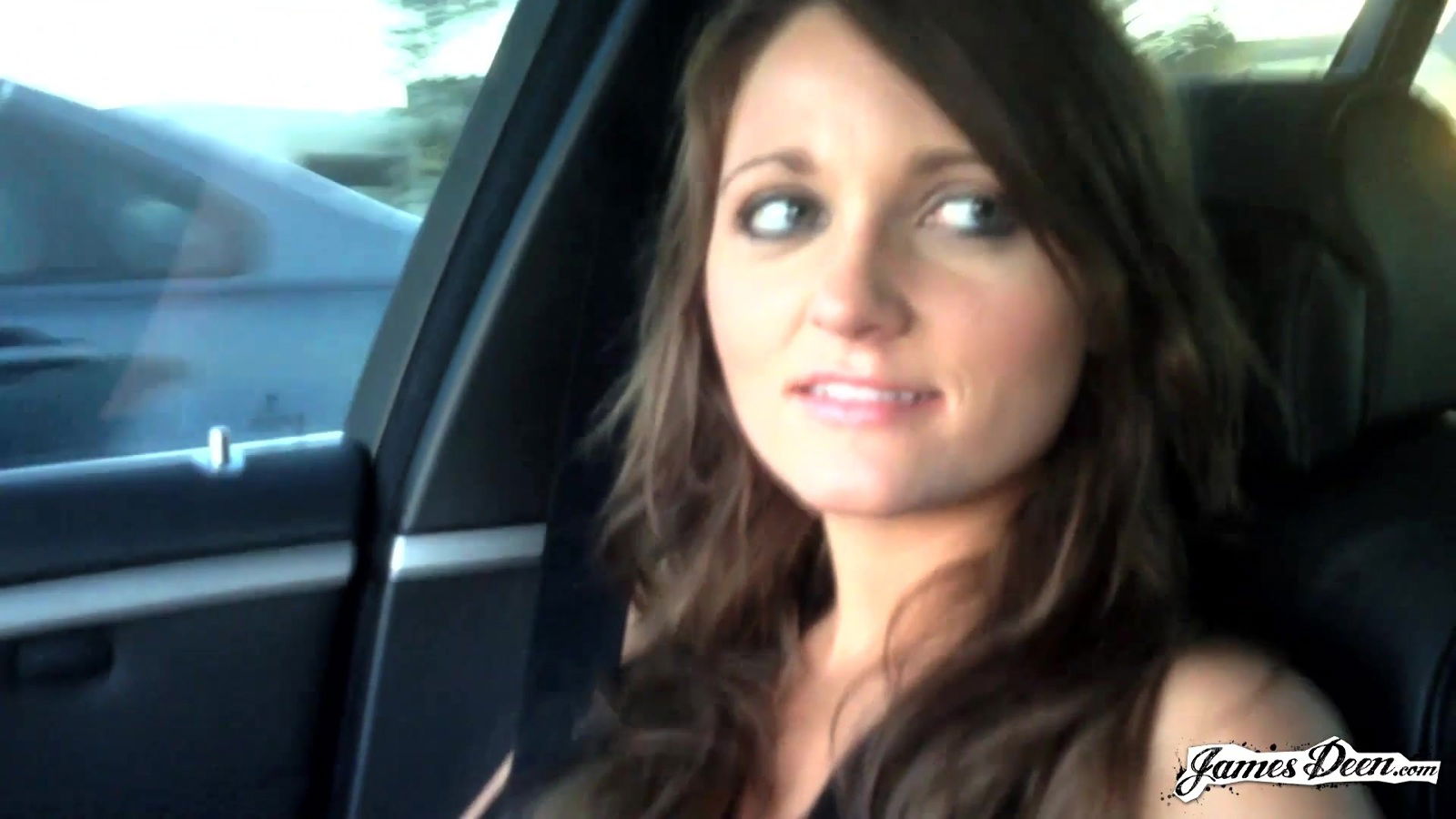 video brunette Kenzie Vaughn having