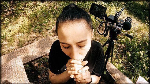 Black Lynn Sucks Swallows Outdoor Blowjob Filming Backstage