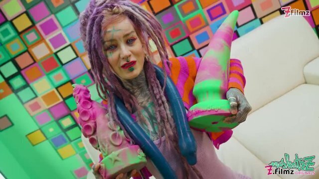 Unboxing- Tattoo girl Anuskatzz unbox john thomas toys will them Onlyfans Z-filmz