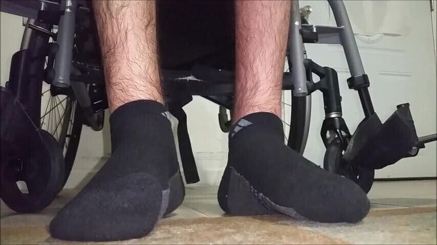 paraplegic feet with socks