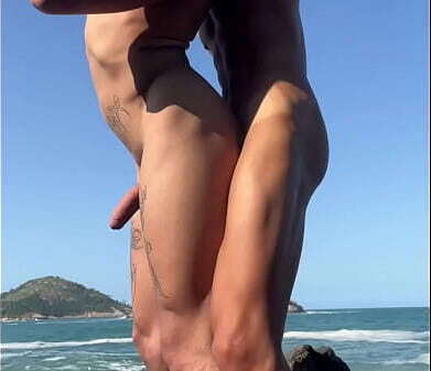 CARIOCA DOTADO DANDO BOBEIRA PRAIA LEITOU