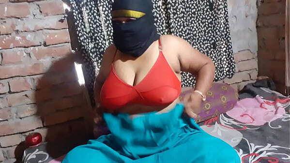 Panjabi fucks Asian girlfriend home