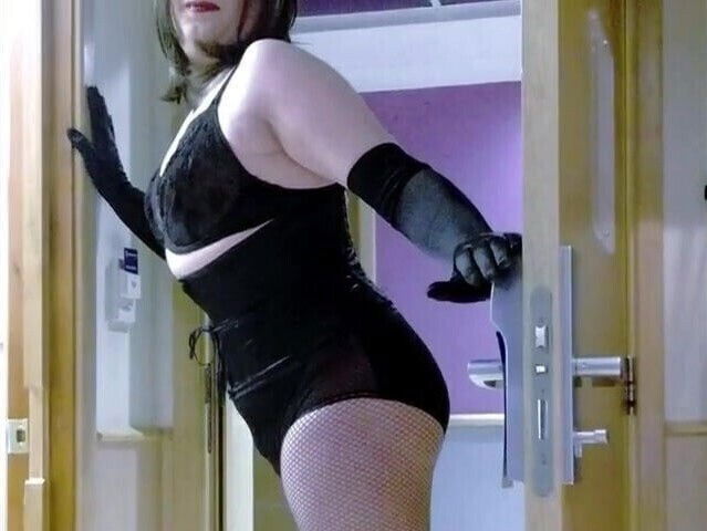 crosdressing video slideshow